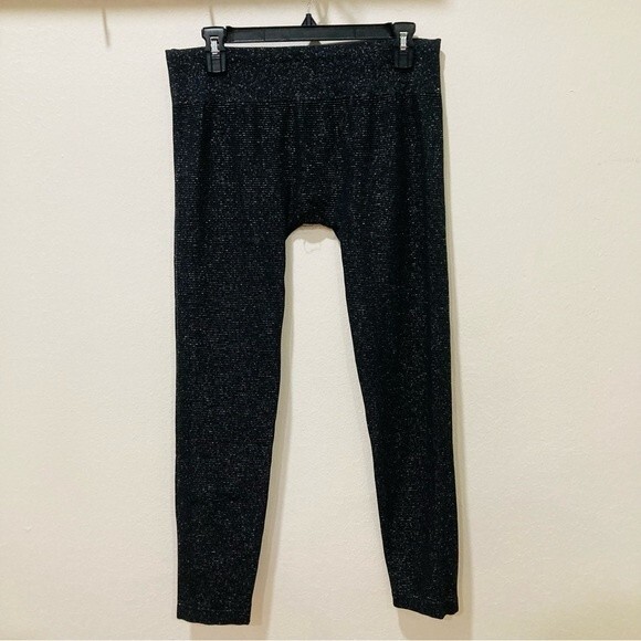 Athleta Shimmer Stripe Black Seamless Leggings in Women's Size Large - Picture 2 of 8